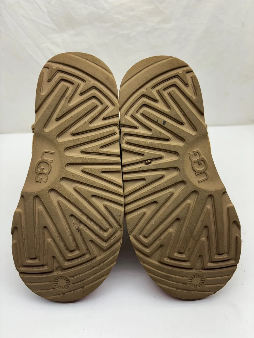 UGG Kids Brown Suede Boots with Rainbow Trim, sz 1 little girl, box 35